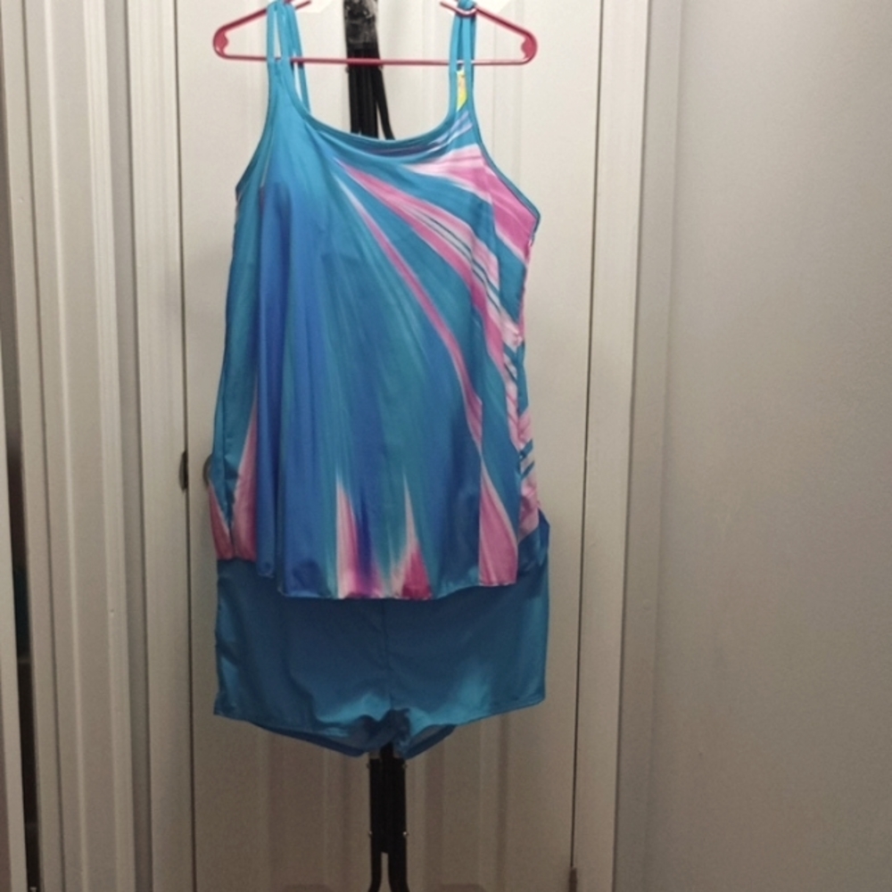 Blue & Pink Two Piece Swimsuit Tank Top & Shorts 82% Polyester & 18 Spandex New